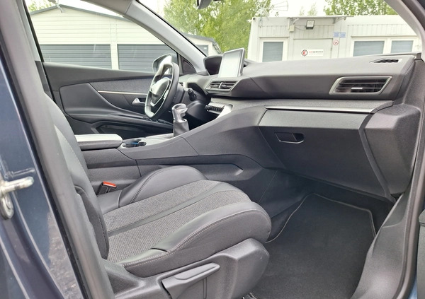 Peugeot 5008 cena 71900 przebieg: 199000, rok produkcji 2017 z Kozienice małe 106